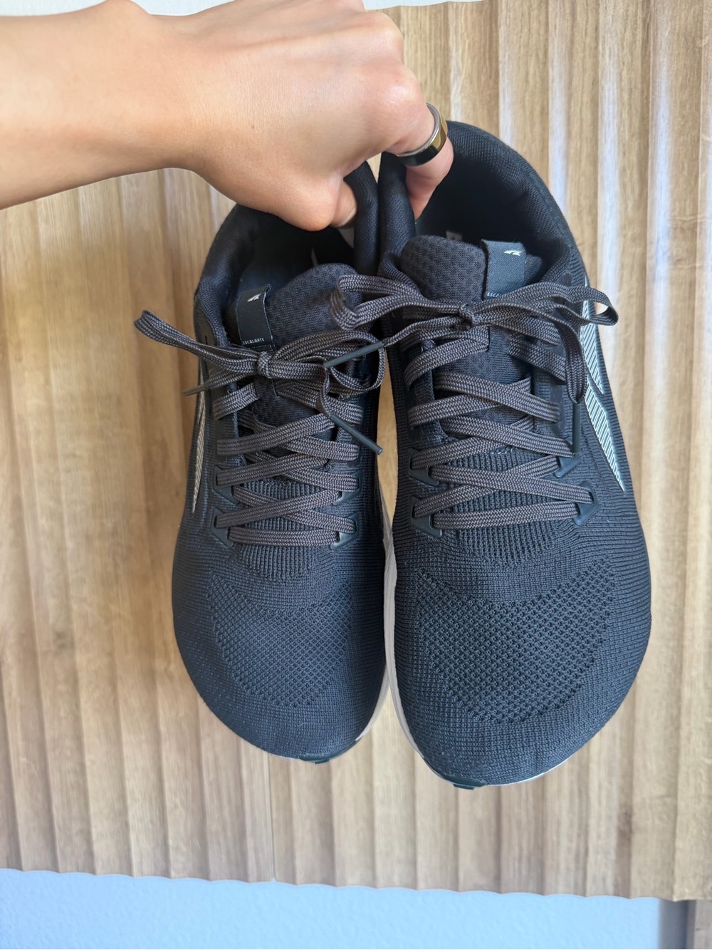 ALTRA Escanlante 3 Running Shoe Sneakers - Picture 3 of 9
